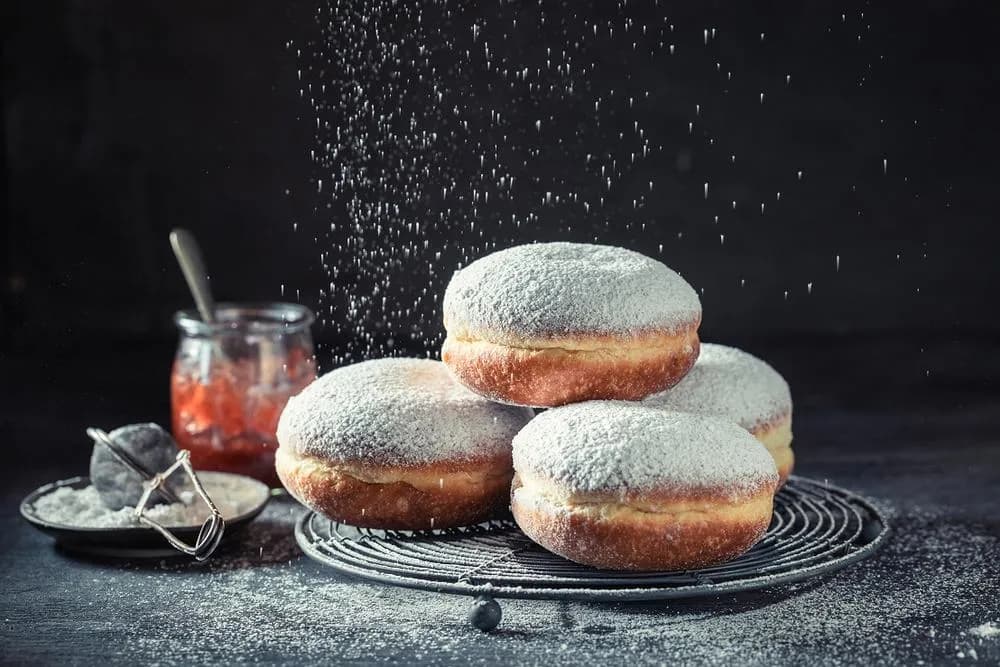 Czy pączki są wegetariańskie? Odkryj składniki i alternatywy